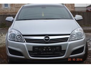 Отзыв Opel Astra 2011