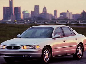 Фото каталог авто Buick Regal, фото 1