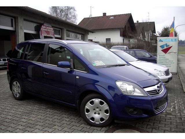 Opel Zafira  Белгород 2010 1