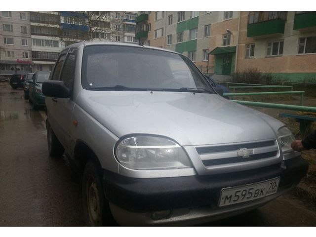 Chevrolet Niva  Томск 2004 1